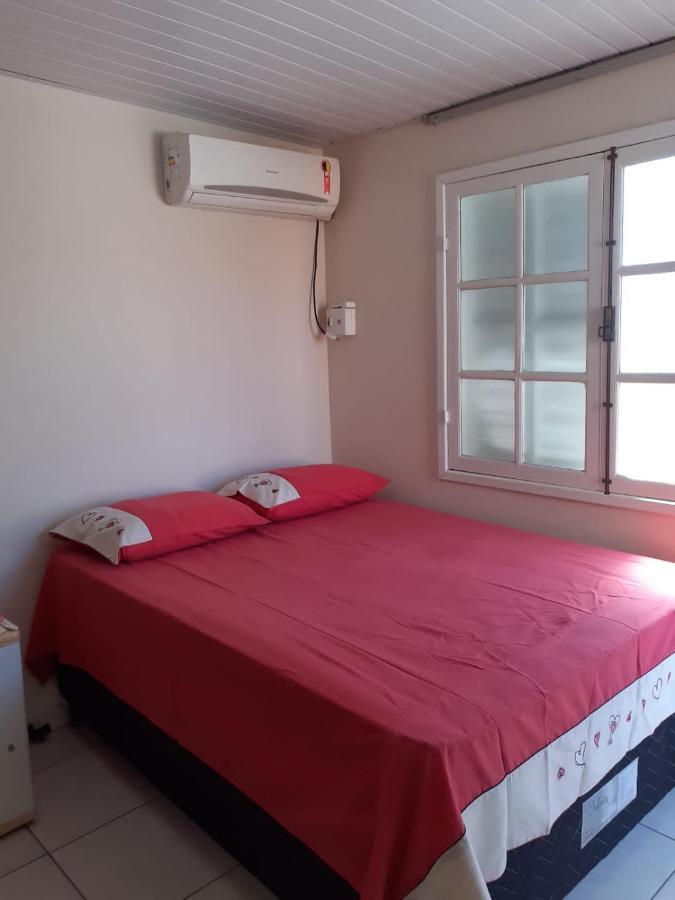 Casa Confortavel Com Excelente Localizacao أرايال دو كابو المظهر الخارجي الصورة
